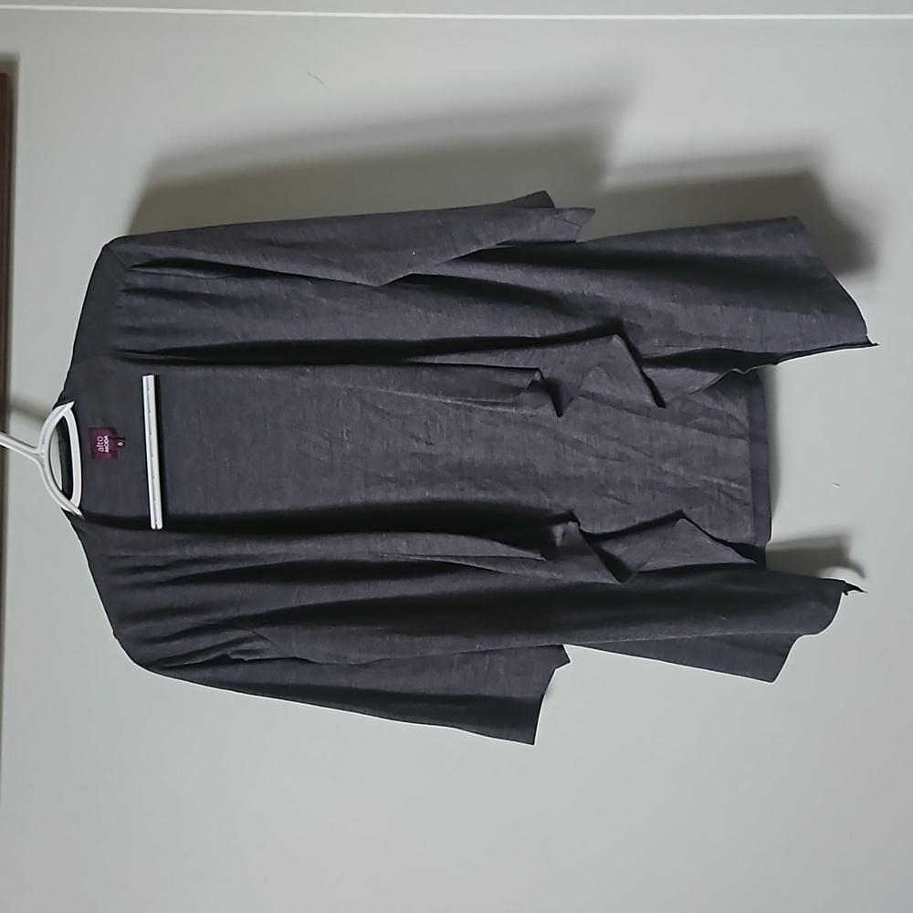 Women's size 0 alto moda overshirt